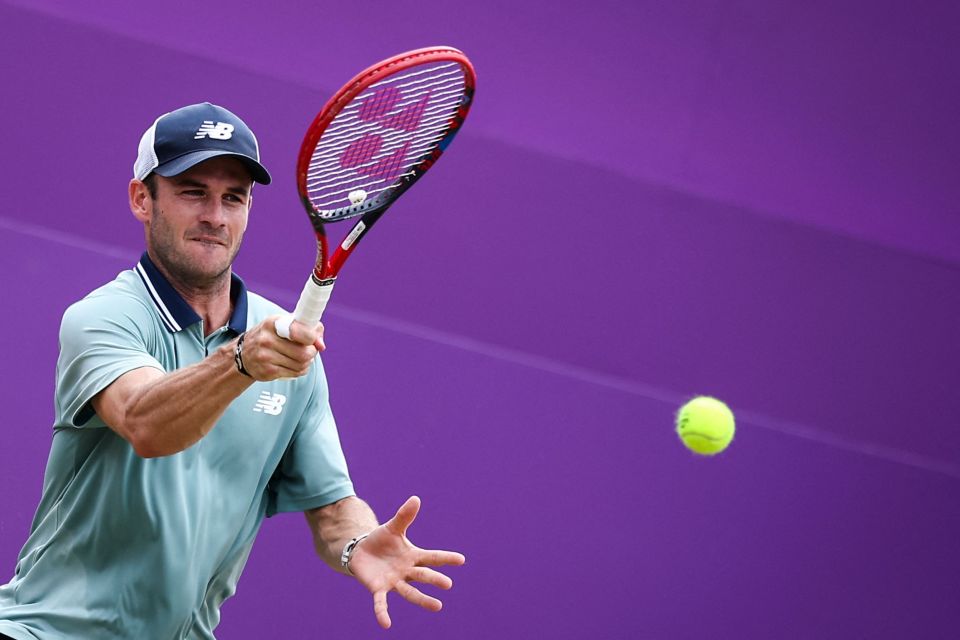 2025年全国田径接力锦标赛顺利收官：近1000名选手参赛 多支队伍刷新纪录