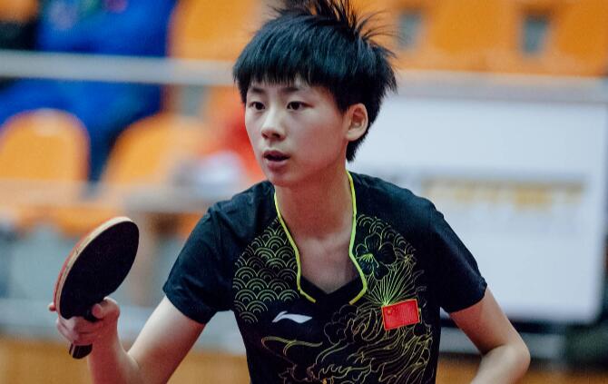 每体：法耶和京多安进行个人训练，巴萨加快前者的转会进程