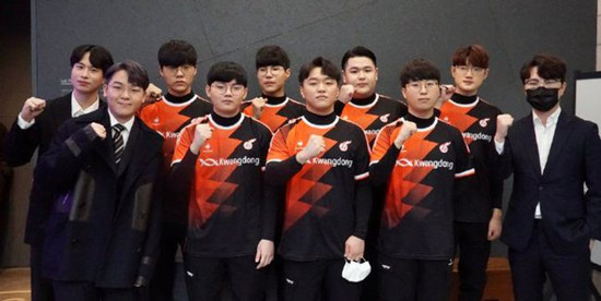 斯特鲁斯 斯特鲁斯