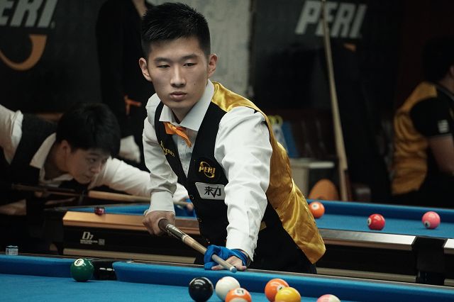 二是两翼一 二是两翼一